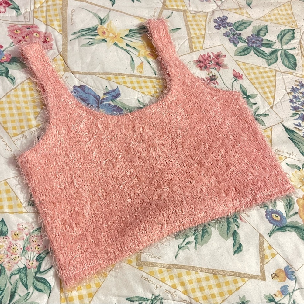 pink eyelash crop tank